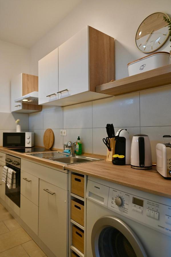 Modernes Apt Mit Direkter Anbindung Zur City Und Messe Hannover Exteriör bild